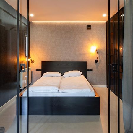 Studio W Centrum- Villa Wenecja พอซนาน ภายนอก รูปภาพ